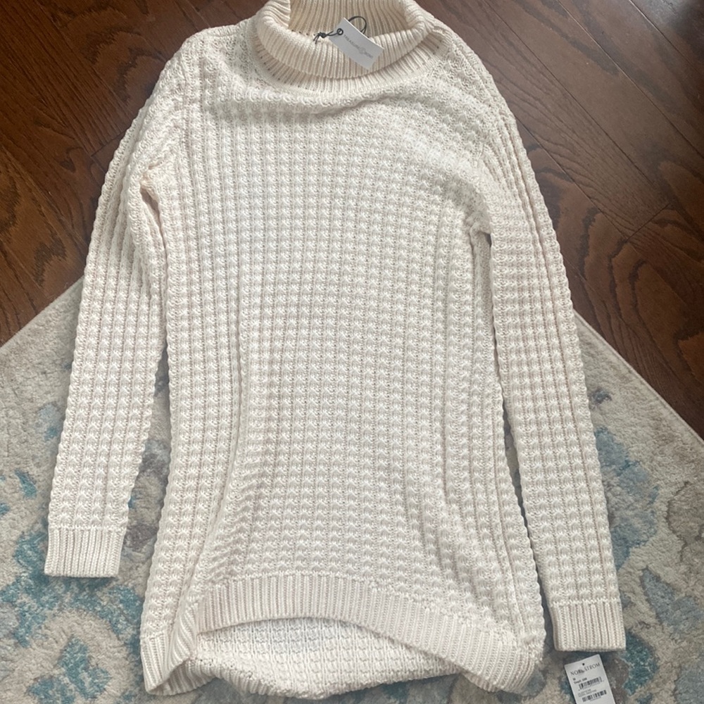 !!2for$15!! Treasure and bond ivory turtleneck sweater dress
